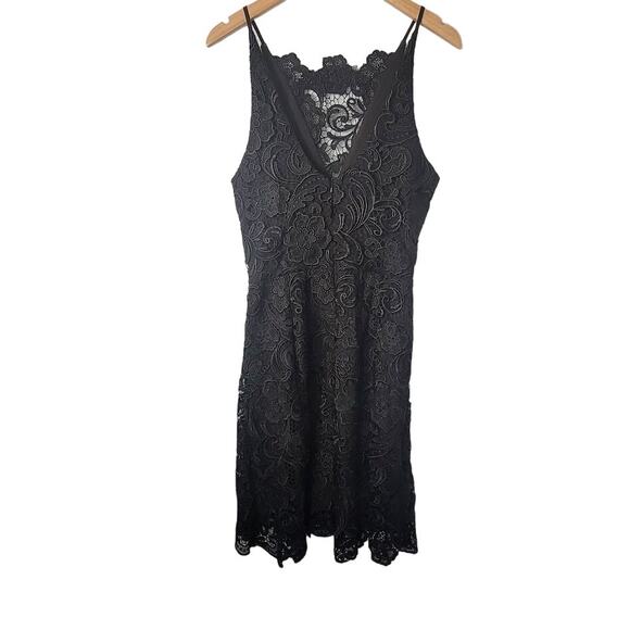 Dress the Population Black Lace Mini Dress - Picture 5 of 11